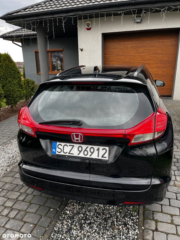 Honda Civic 1.6 i-DTEC Comfort Black Edition - 4