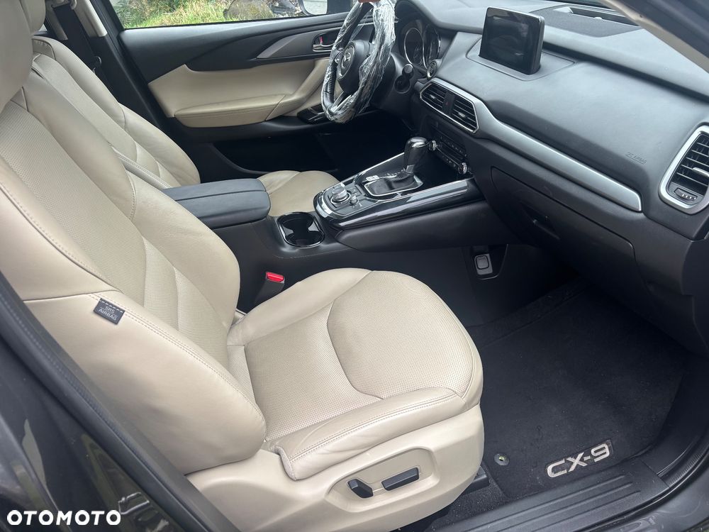 Mazda CX-9 - 6
