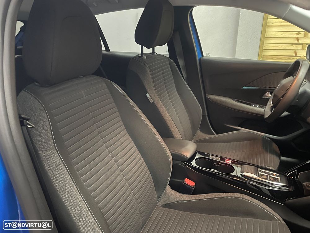 Peugeot e-208 E-Style - 20