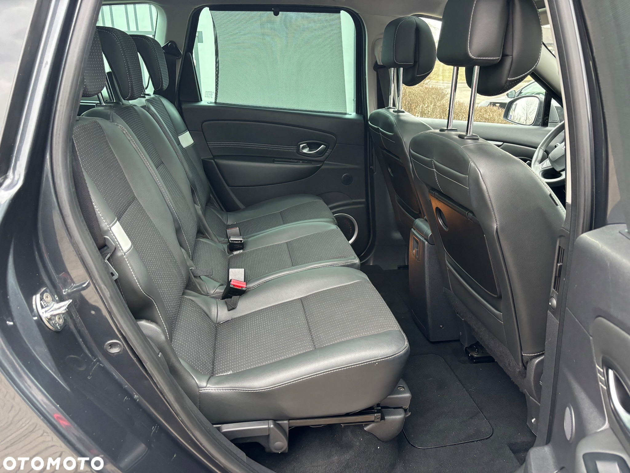 Renault Scenic TCe 130 Dynamique - 17