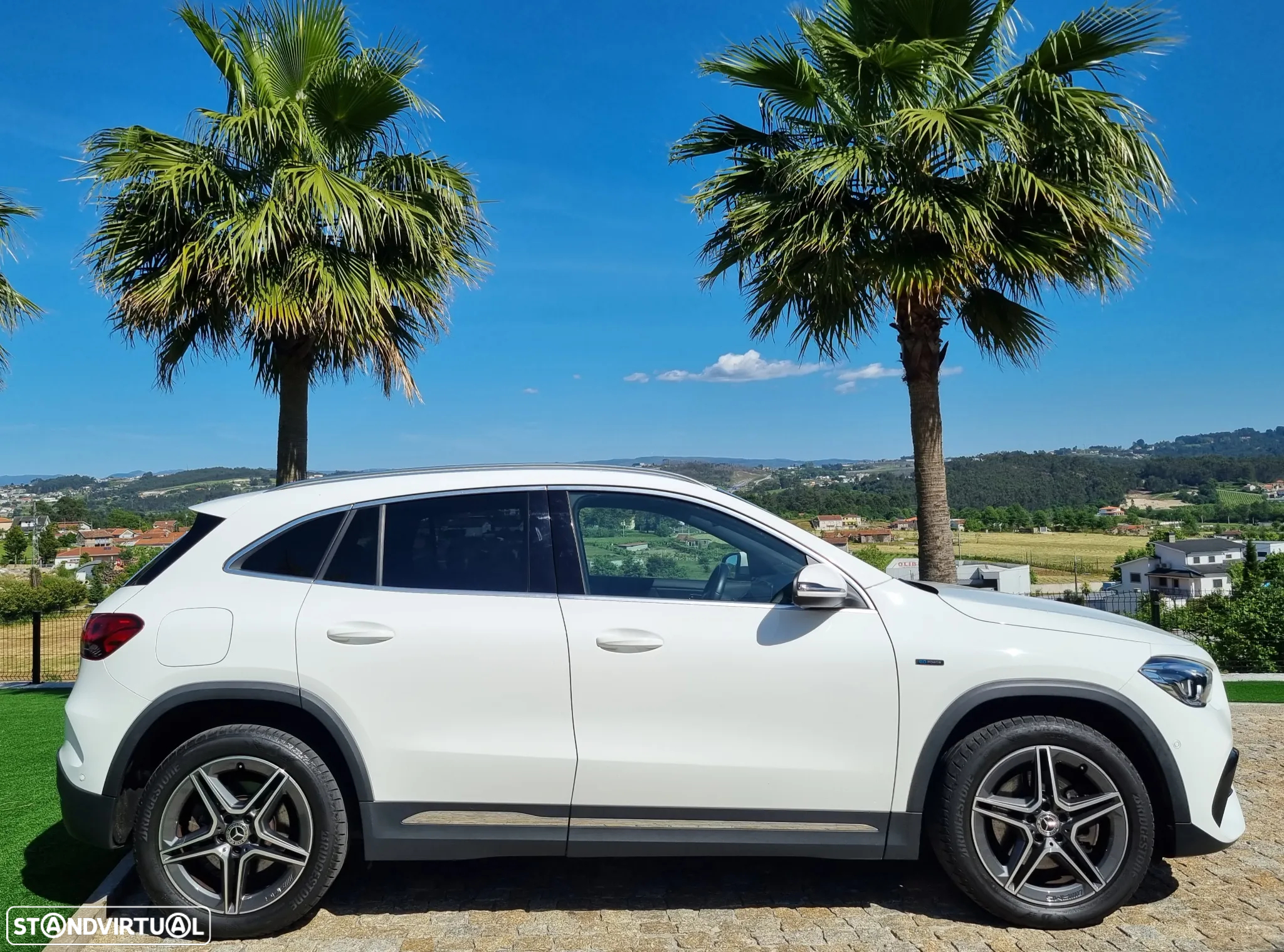 Mercedes-Benz GLA 250 e AMG Line - 14