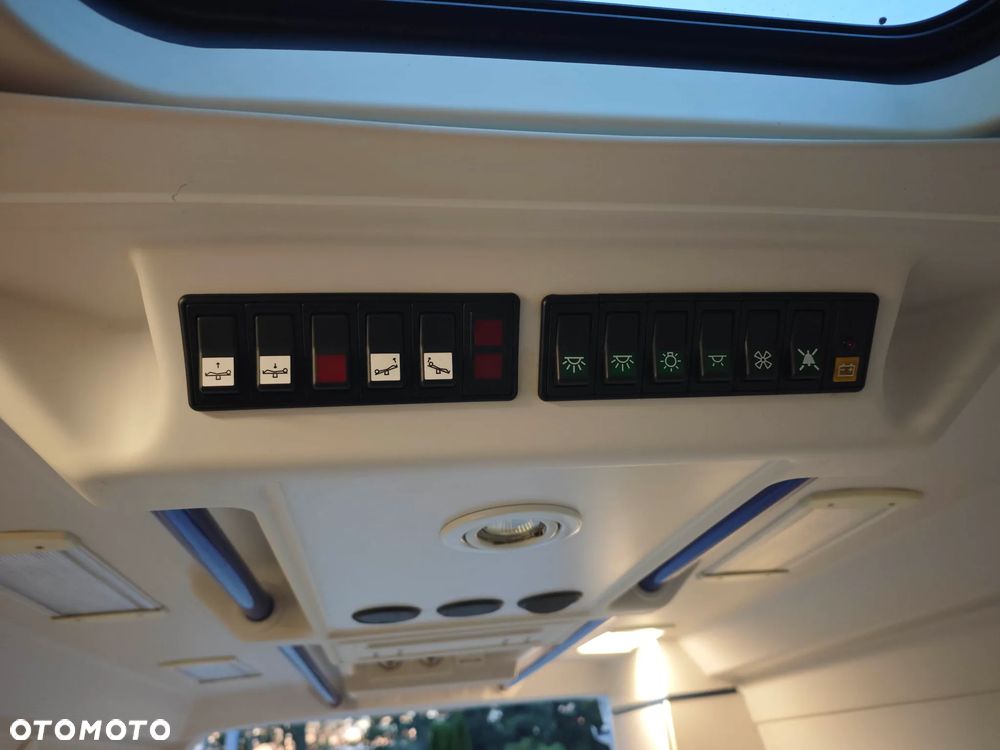 Volkswagen Crafter - 15