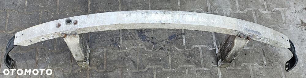 Mercedes E W212 Belka zderzaka przód przedniego strefa zgniotu - 1