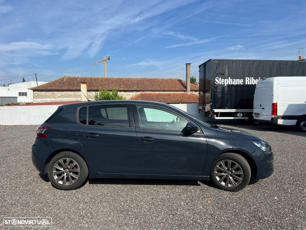 Peugeot 308 1.2 PureTech Active - 11