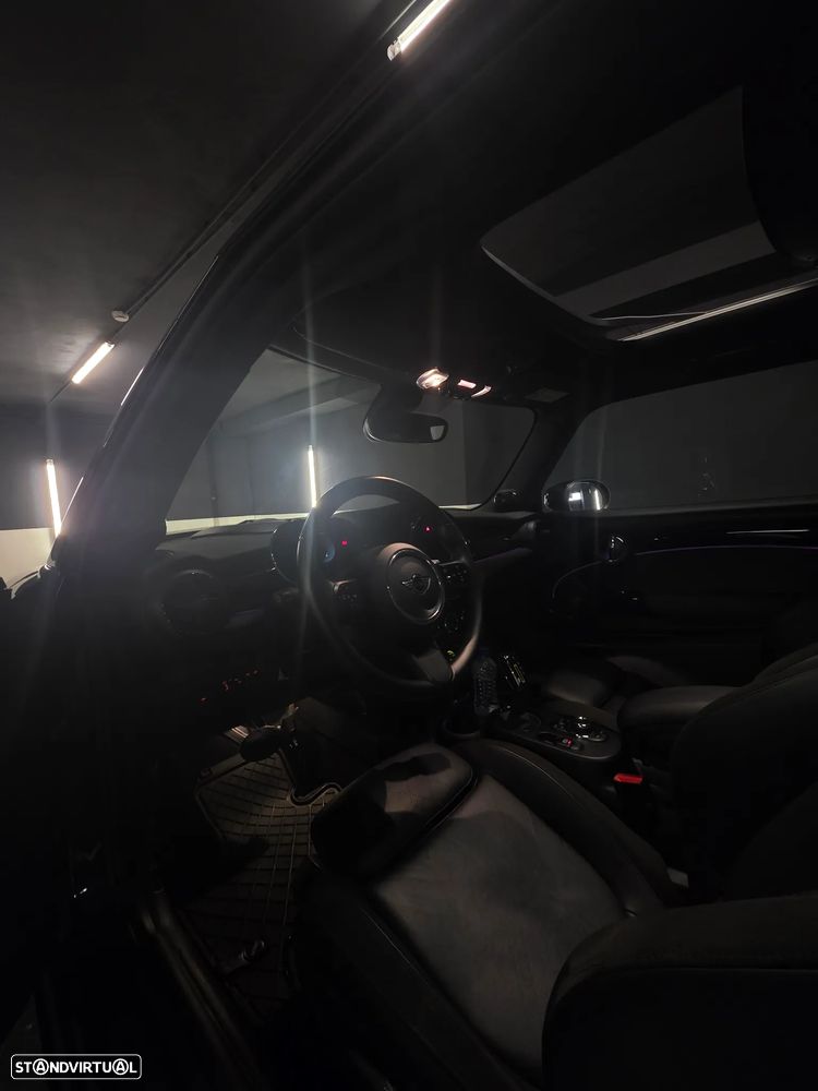 MINI 3 Portas Cooper SE - 13