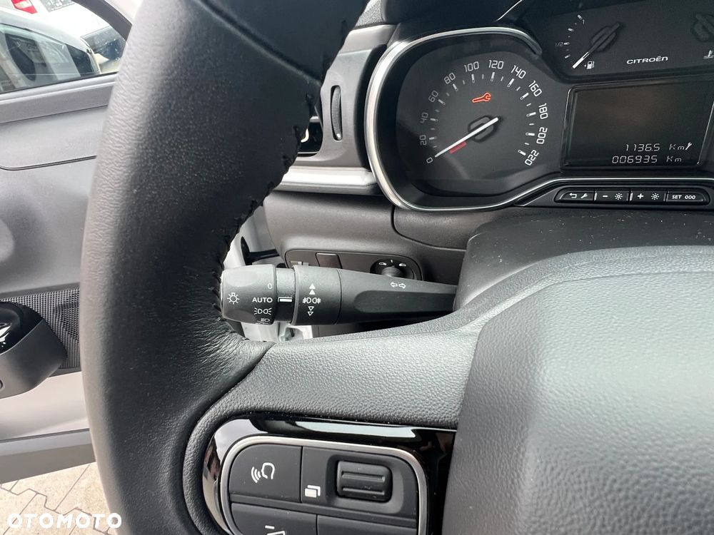 Citroën C3 1.2 PureTech Shine - 18