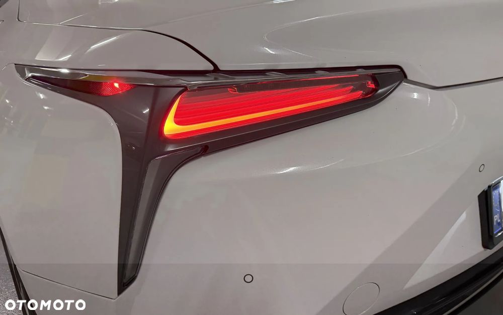 Lexus LC 500 Carbon - 14