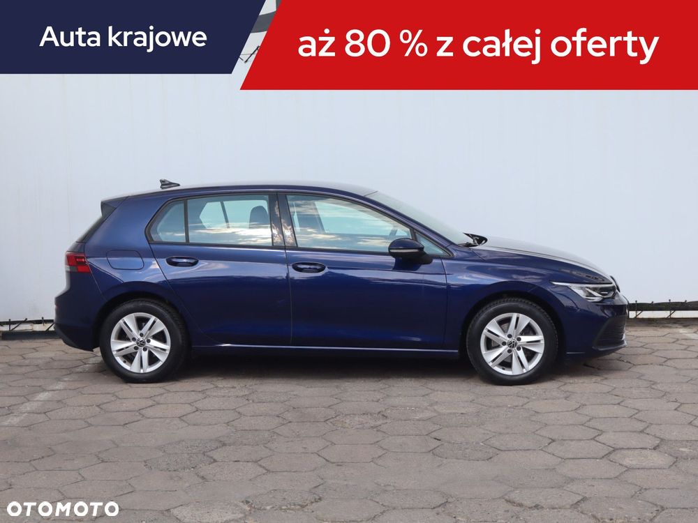Volkswagen Golf - 8