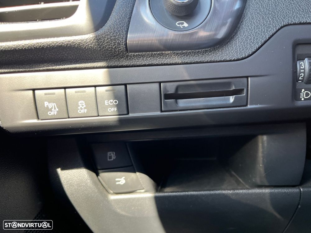 Citroën DS5 2.0 HDi Hybrid4 So Chic CMP6 - 14