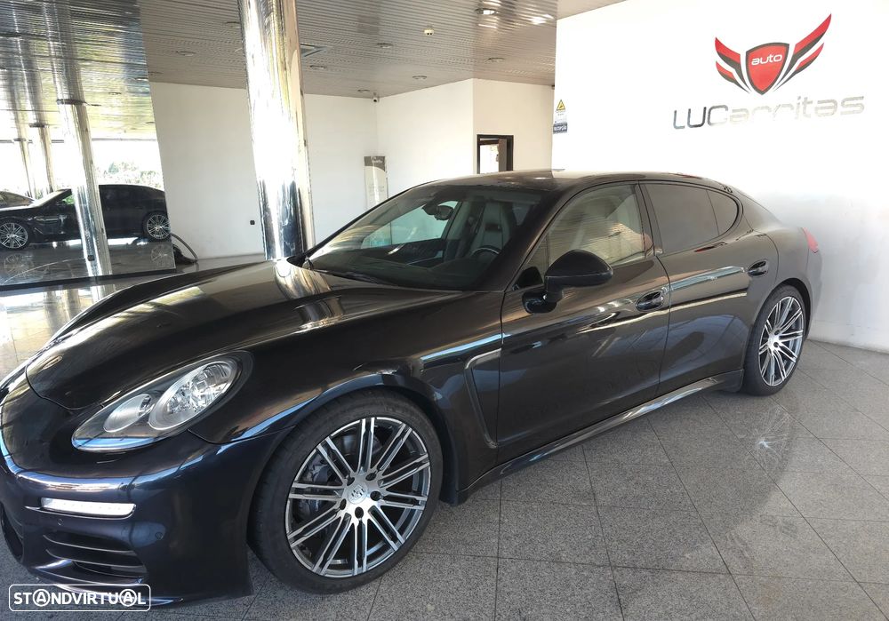 Porsche Panamera 3.0 V6 - 2