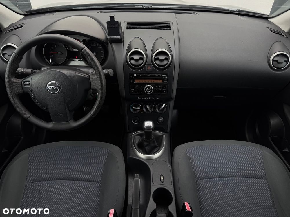 Nissan Qashqai 1.6 Visia - 8