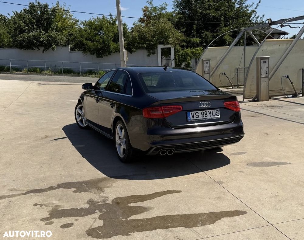 Audi A4 Limuzina - 4