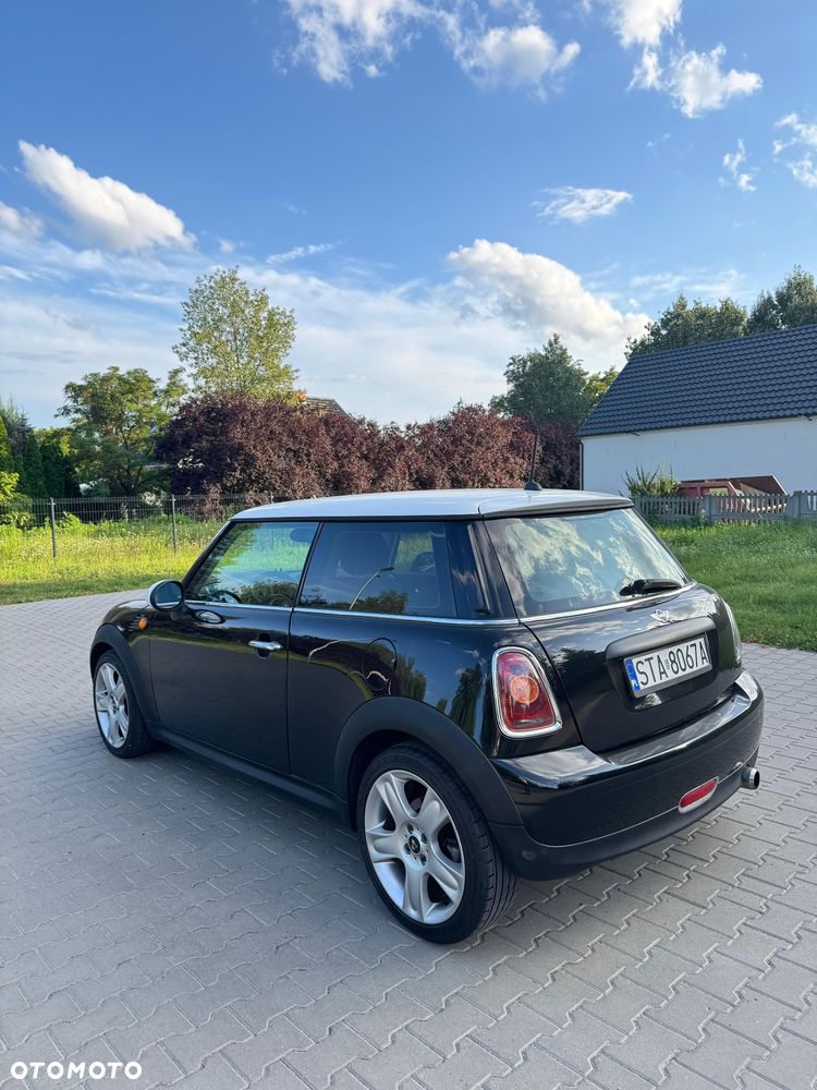 MINI ONE Standard - 4