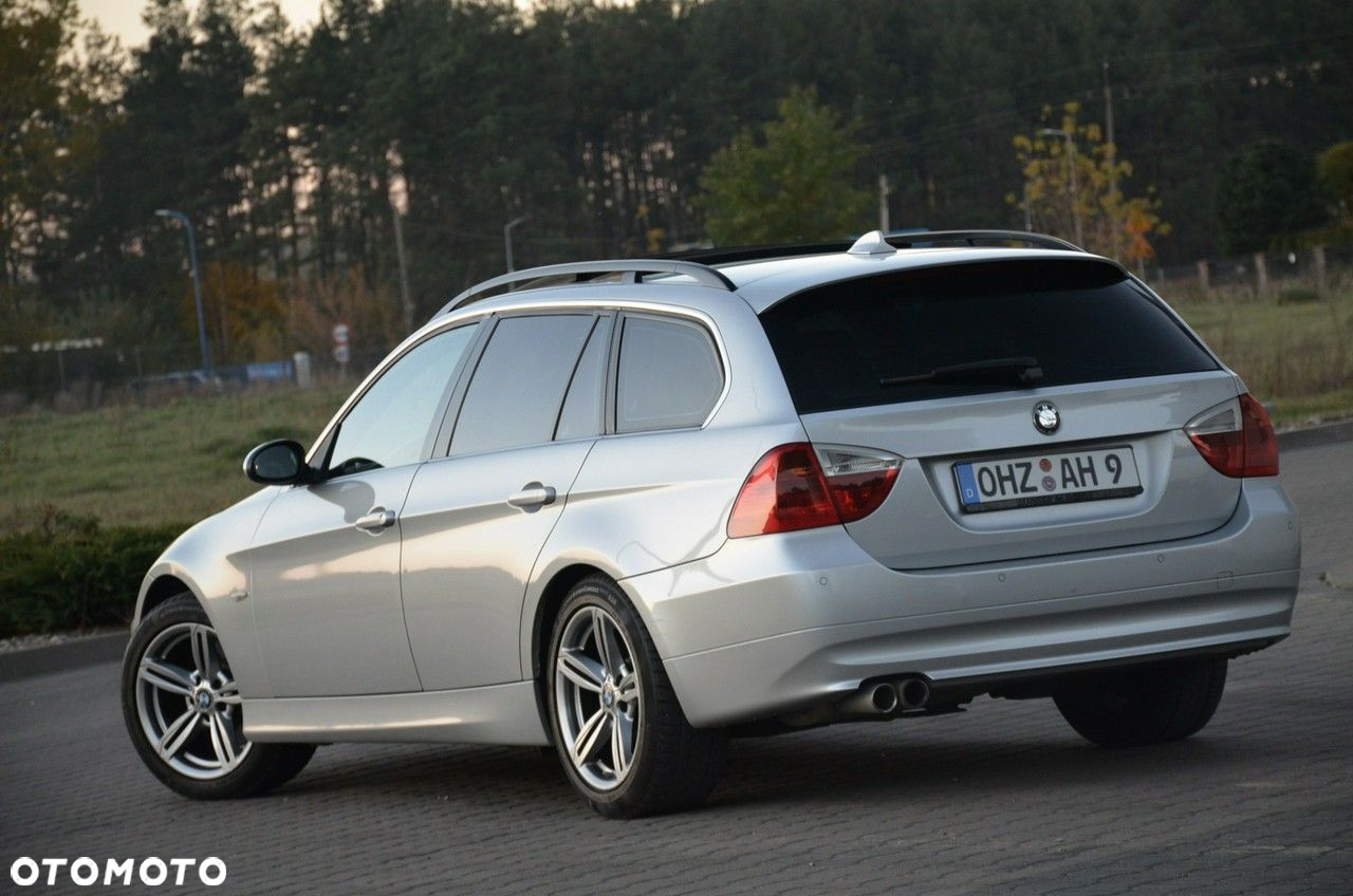 BMW Seria 3 - 12