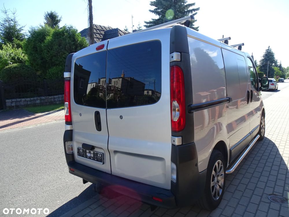 Renault Trafik 2,0 DCI 115 KONI L1 H1 Klima -sprawna, HAK, Automat , Relingi dachowe ,paka 2,40 m. - 5