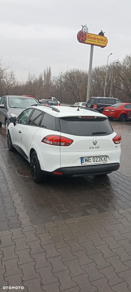 Renault Clio - 9