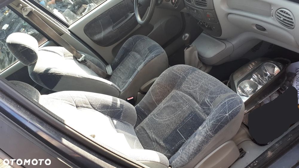 Renault Kangoo Scenic 1,9TDi Silnik skrzynia koła belka drzwi - 11