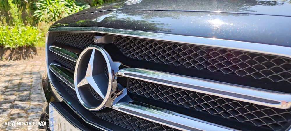 Mercedes-Benz E 220 d T 9G-TRONIC AMG Line - 5