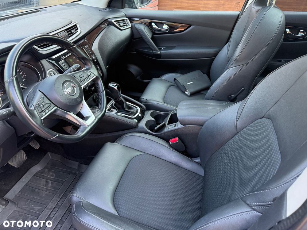 Nissan Qashqai 1.3 DIG-T DCT SHIRO - 7