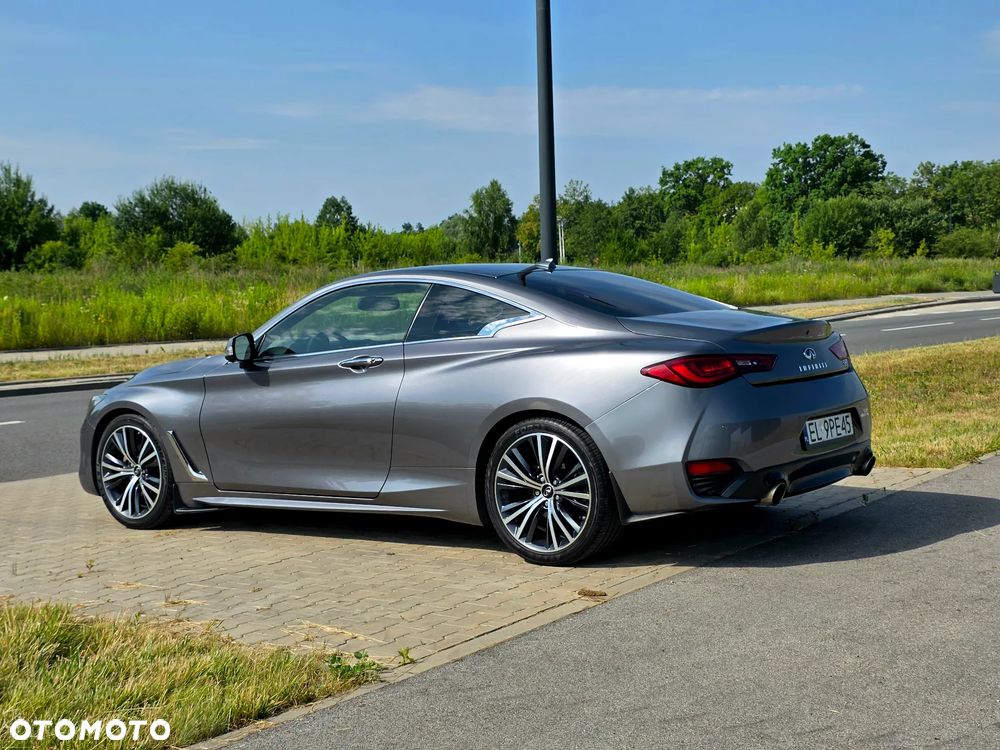Infiniti Q60 - 12