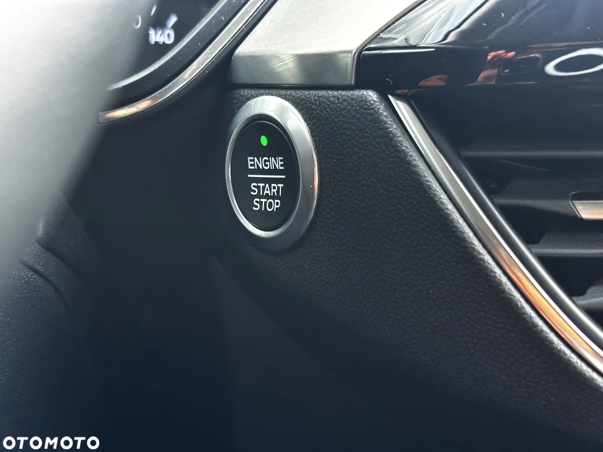 Ford Kuga 1.5 EcoBoost FWD Titanium ASS - 20