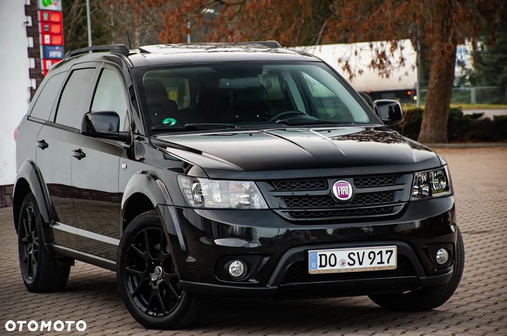 Fiat Freemont 2.0 Multijet 16V DPF Automatik Allrad Black Code - 1