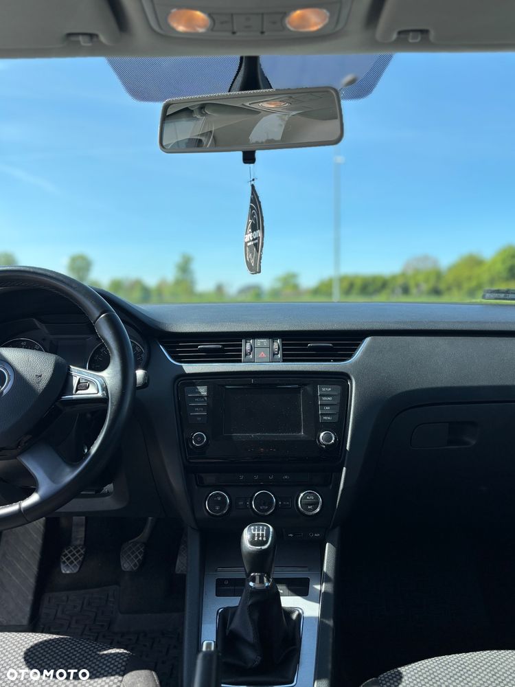 Skoda Octavia 1.4 TSI Ambition - 24