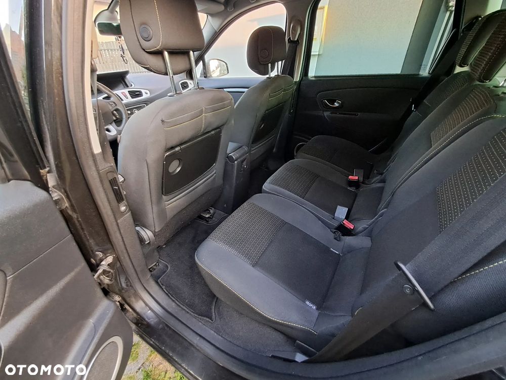 Renault Scenic - 8