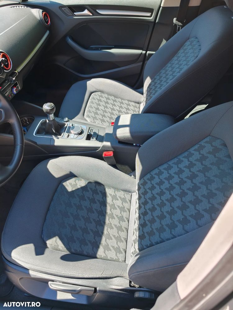 Audi A3 Sportback 1.4 TFSI Attraction - 9