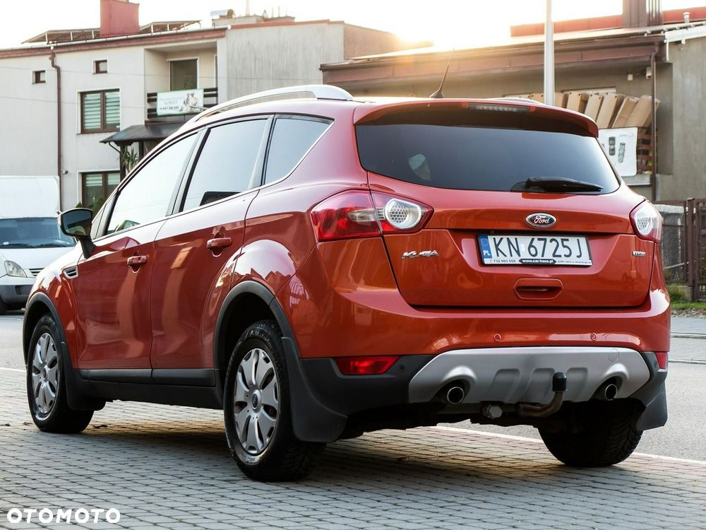 Ford Kuga 2.0 TDCi 2x4 Titanium - 7