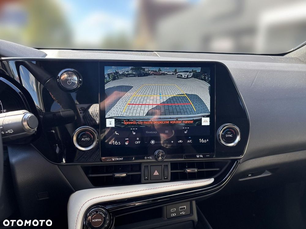 Lexus NX - 12