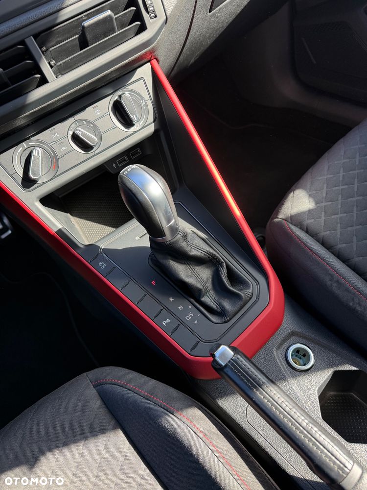 Volkswagen Polo 1.0 TSI DSG OPF Highline - 23