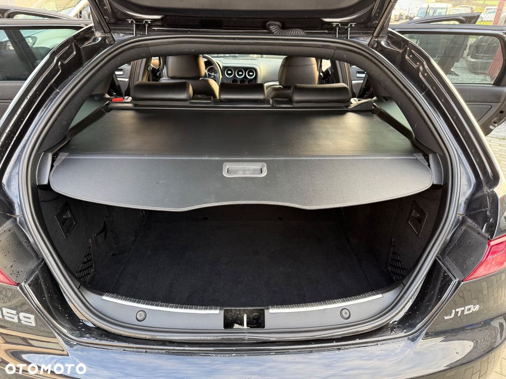 Alfa Romeo 159 2.0JTDM Sport - 13