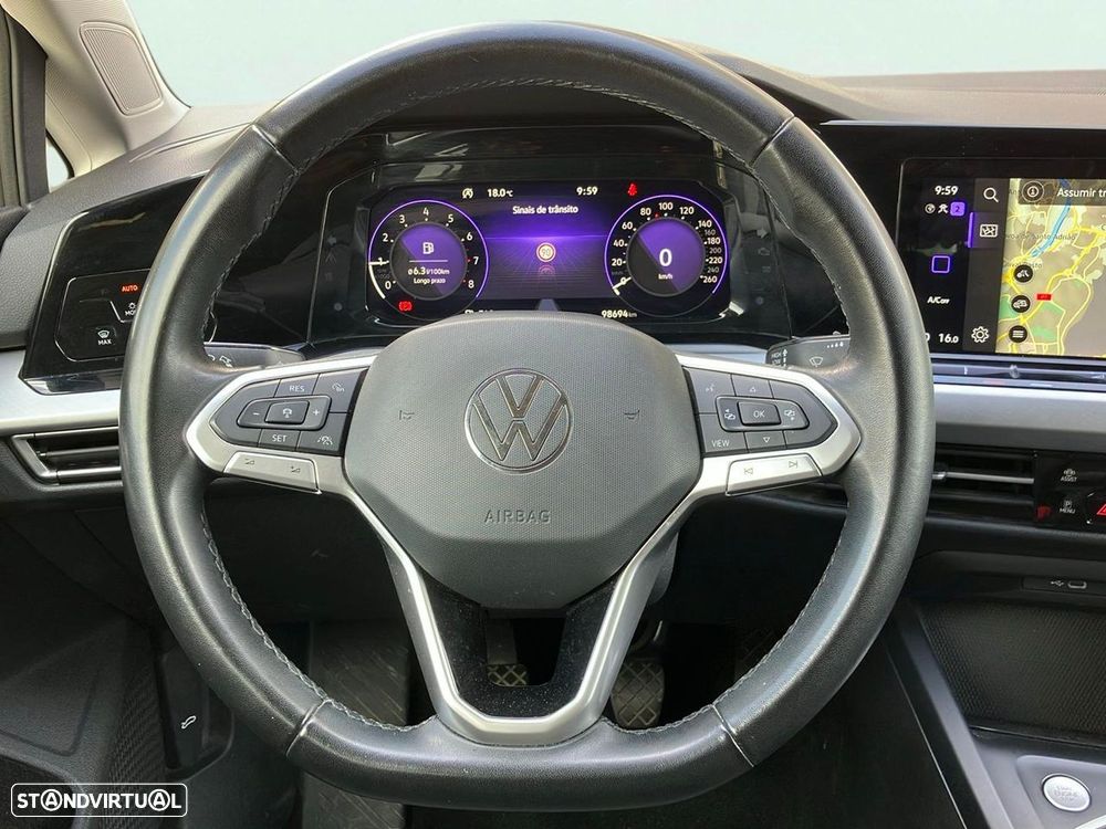 VW Golf 1.0 TSI Life - 10