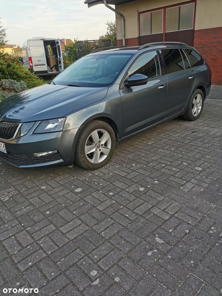Skoda Octavia 1.6 TDI Ambition - 2