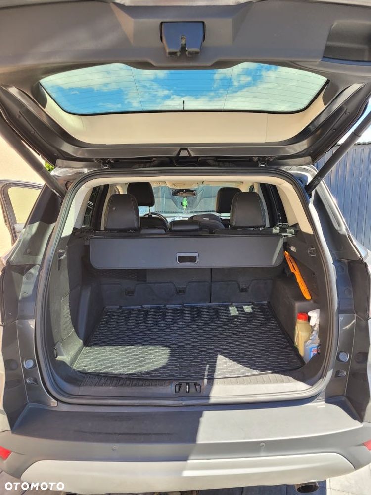 Ford Escape - 8