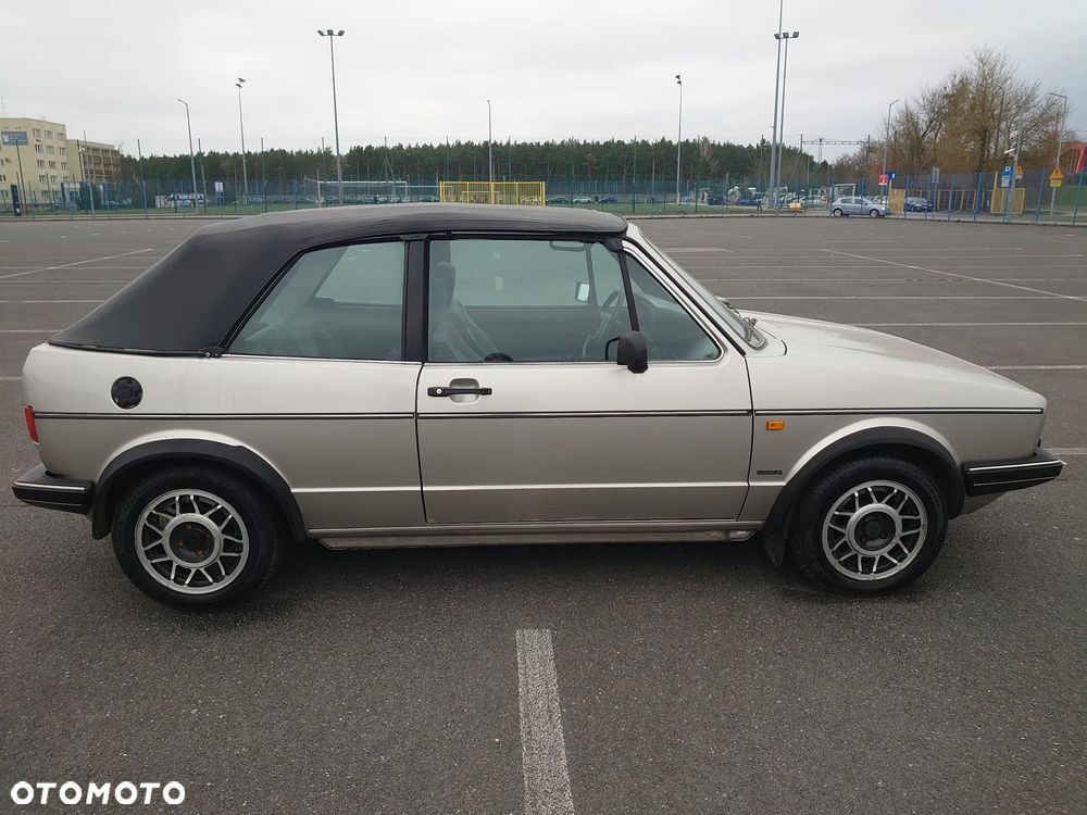 Volkswagen Golf 1.8 GTI - 4