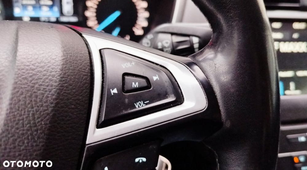 Ford Mondeo 2.0 EcoBlue Titanium - 11