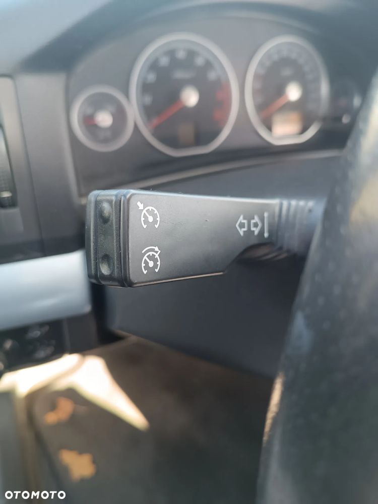 Opel Vectra 2.2 - 27