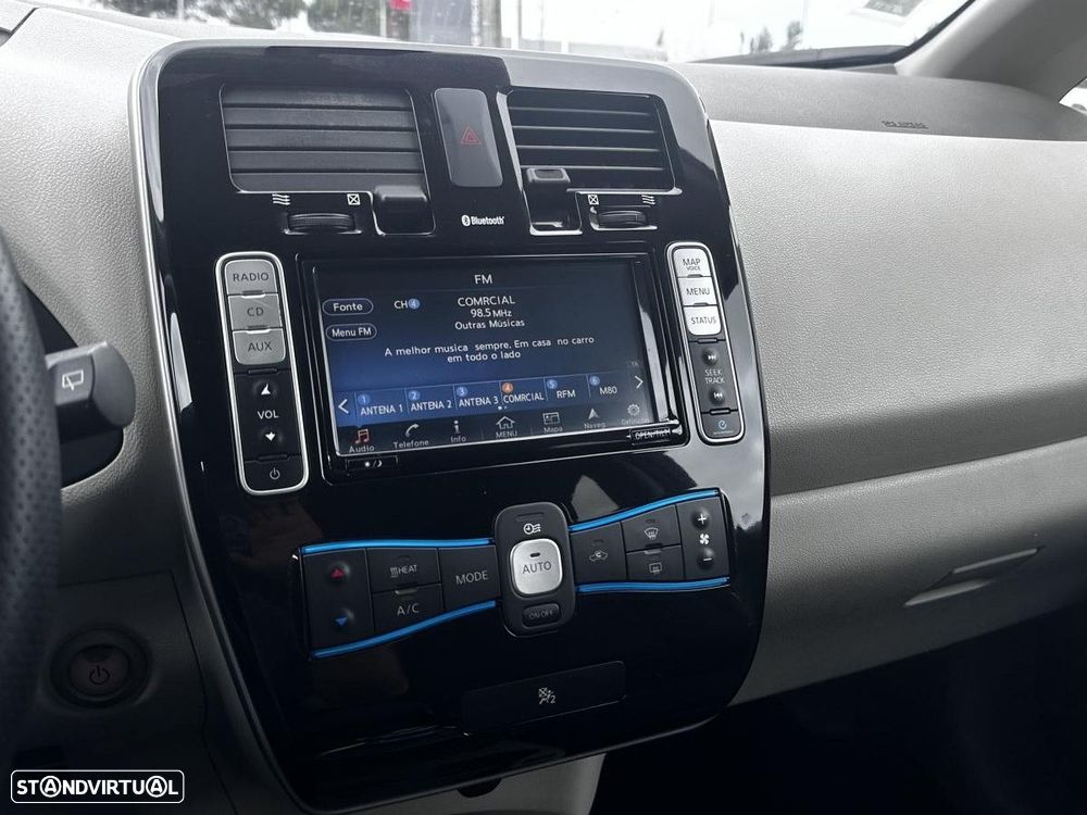 Nissan Leaf Acenta - 28