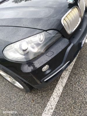 BMW X5 4.8i xDrive - 8