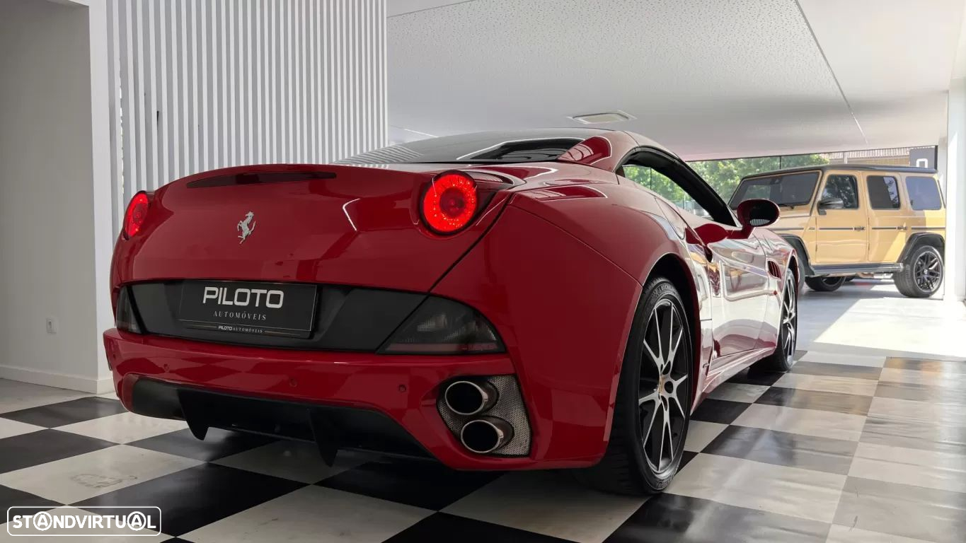 Ferrari California - 11