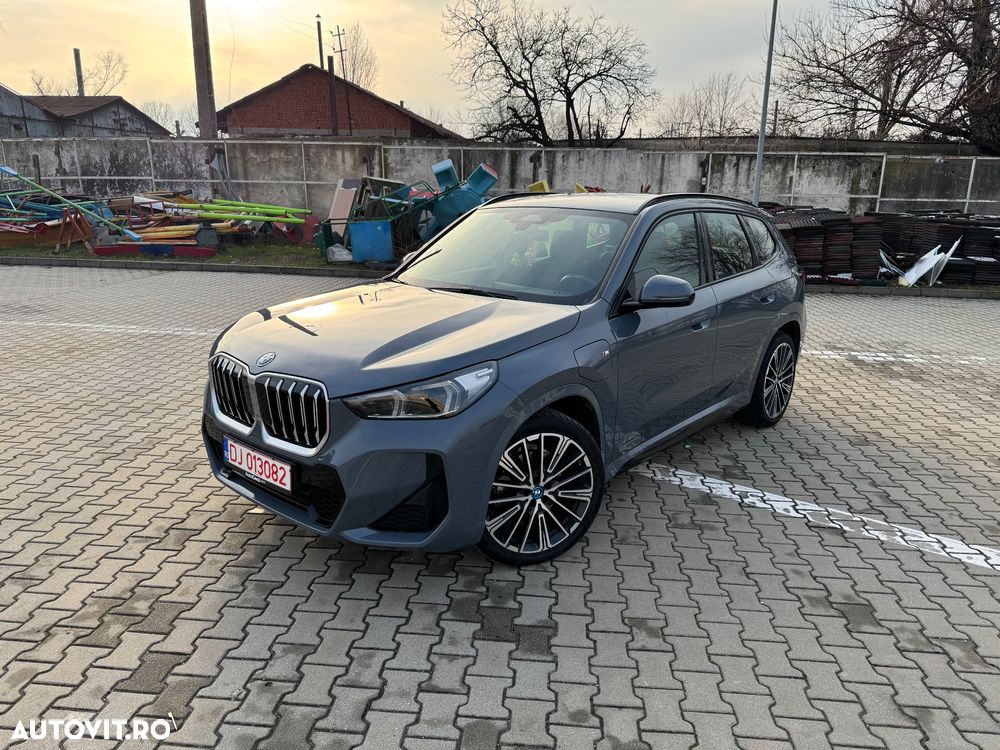 BMW X1 - 1