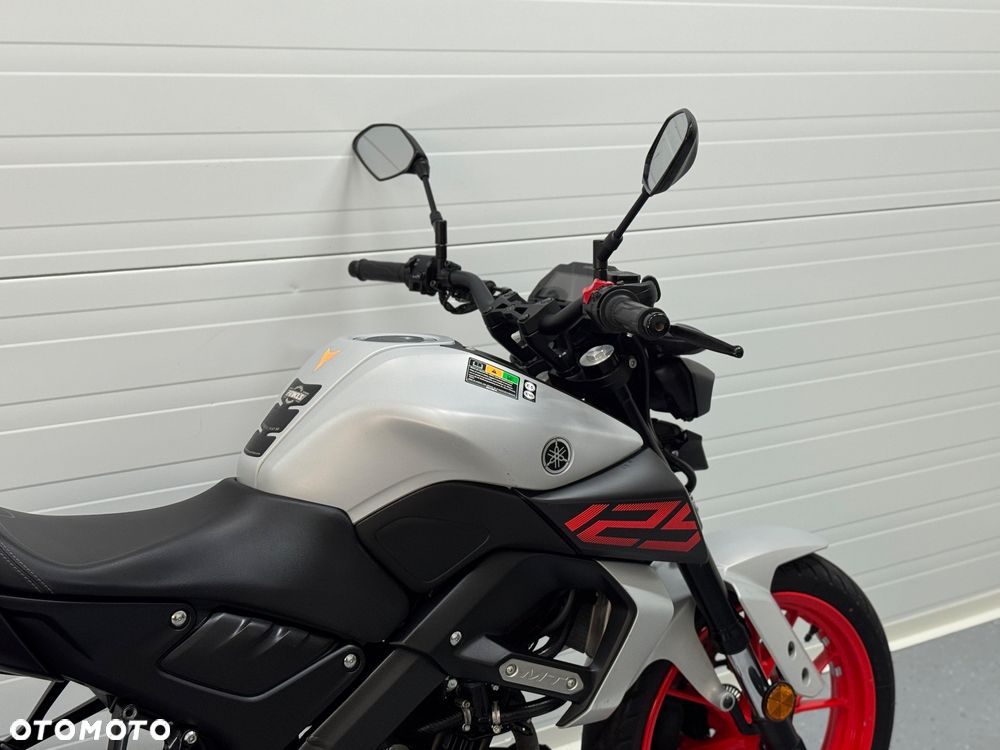 Yamaha MT - 4