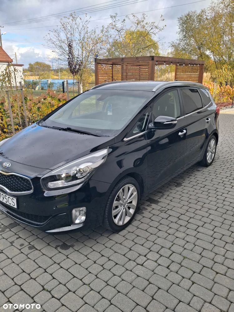 Kia Carens