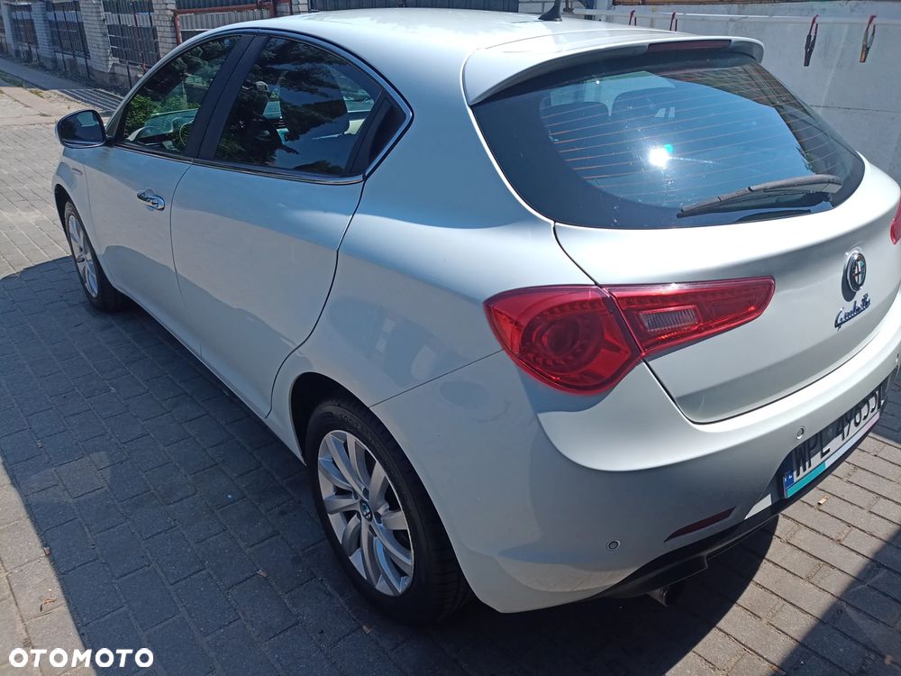 Alfa Romeo Giulietta 1.4 TB - 6