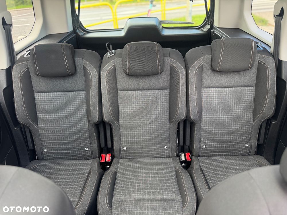 Peugeot Rifter 1.2 PureTech GT Line S&S - 36