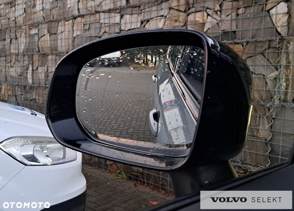 Volvo XC 60 - 26