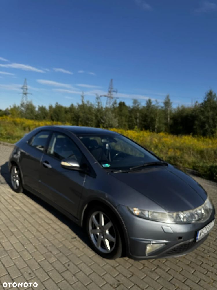 Honda Civic 1.8 Executive - 16