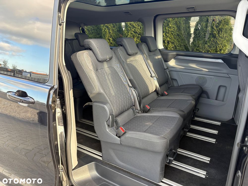 Ford Tourneo Custom 320 L2H1 VA Autm Titanium X - 10